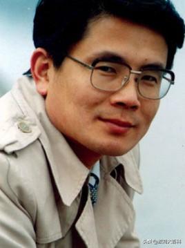 《青春》汪国真（挡不住的青春汪国真）